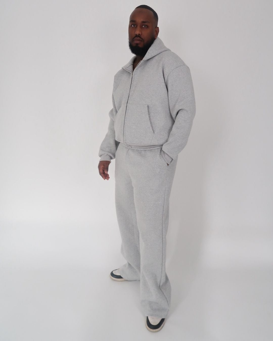 SIGNATURE FULL ZIP HOODIE