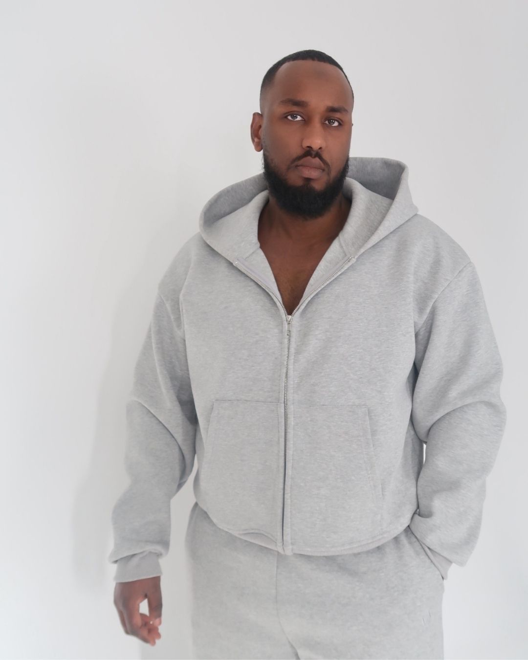 SIGNATURE FULL ZIP HOODIE